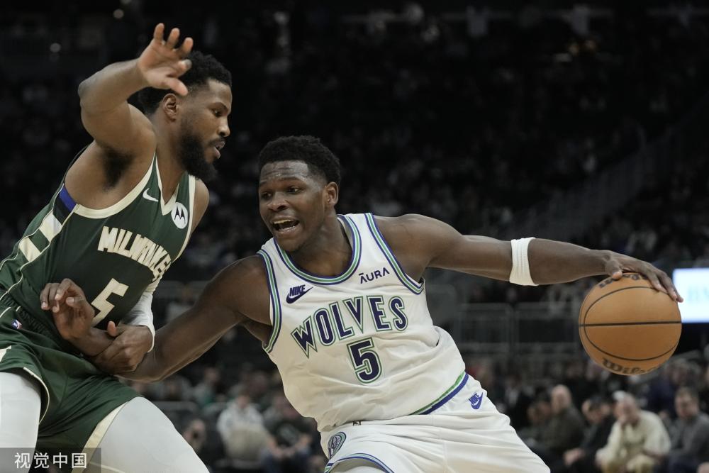 皇马官方：巴列霍左腿股二头肌受伤.