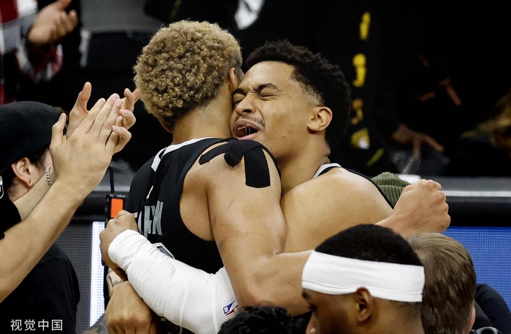 讓教練和運 讓教練和運